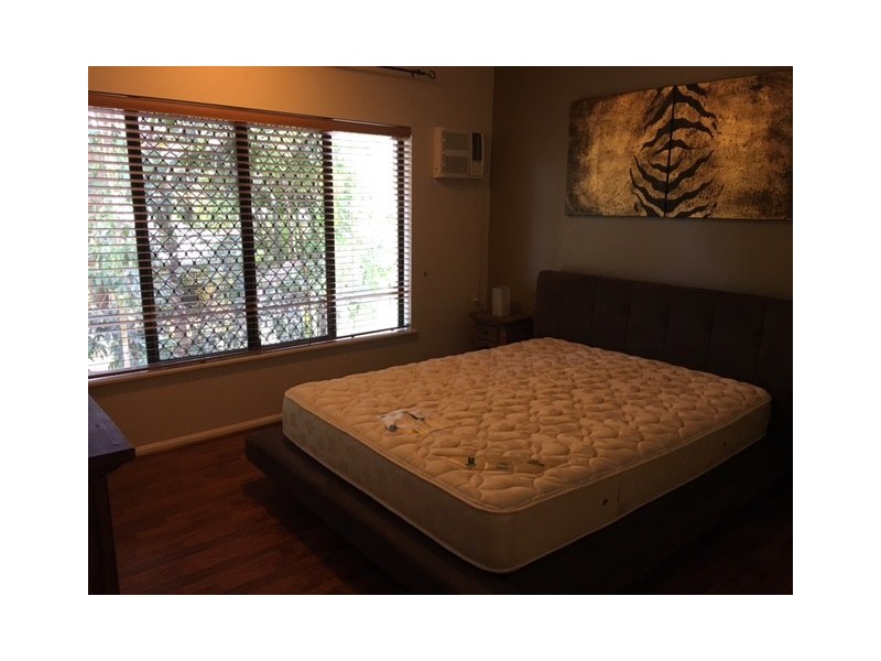 8/65-73 Cedar Road, Palm Cove QLD 4879