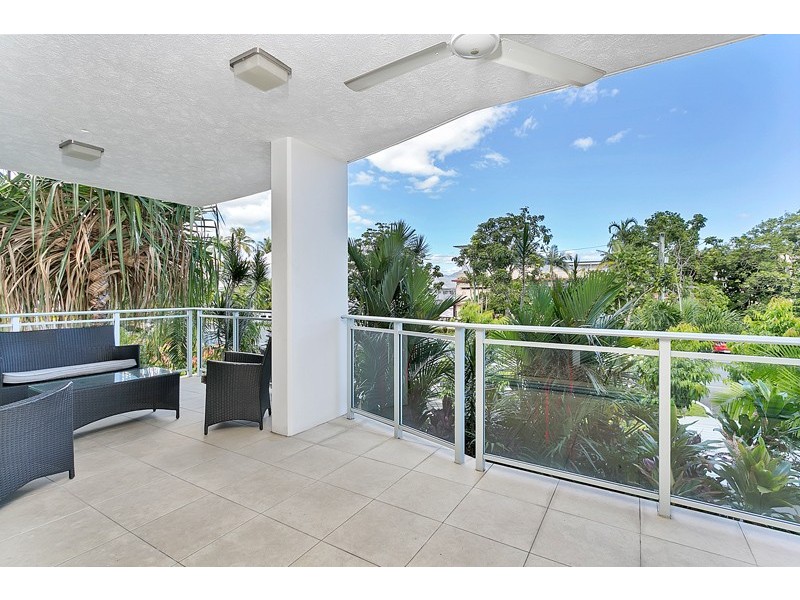 201/125-129 Esplanade, Cairns City QLD 4870