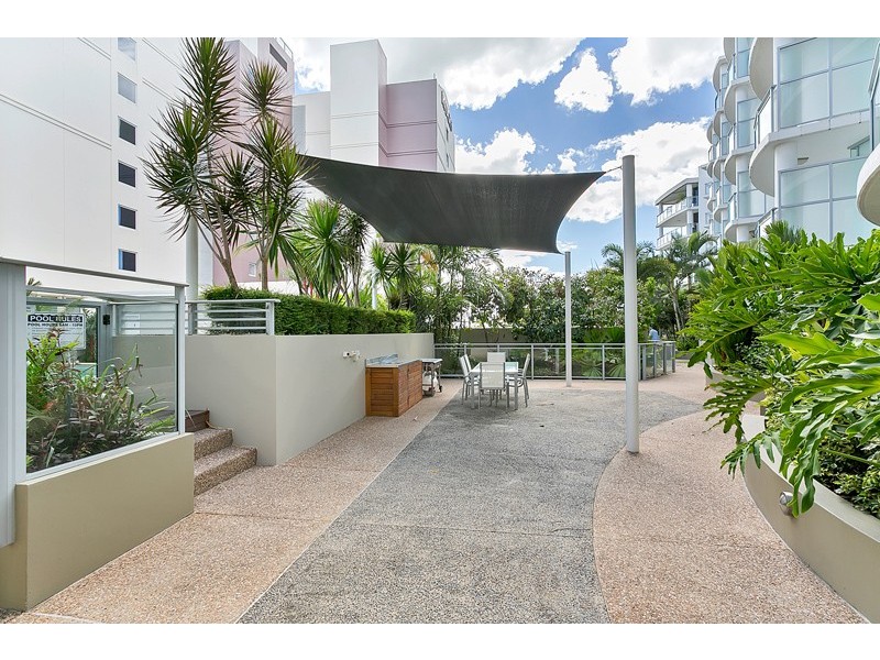 201/125-129 Esplanade, Cairns City QLD 4870