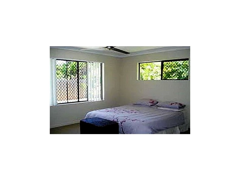 1 Helix Close, Clifton Beach QLD 4879
