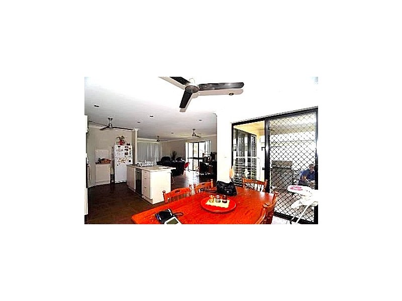 1 Helix Close, Clifton Beach QLD 4879