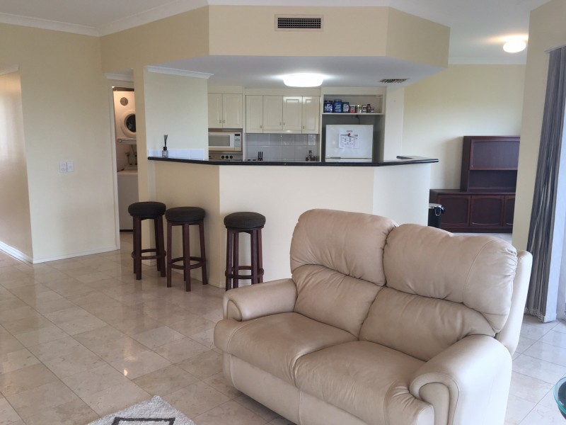 70/8-14 Munro Terrace, Mooroobool QLD 4870