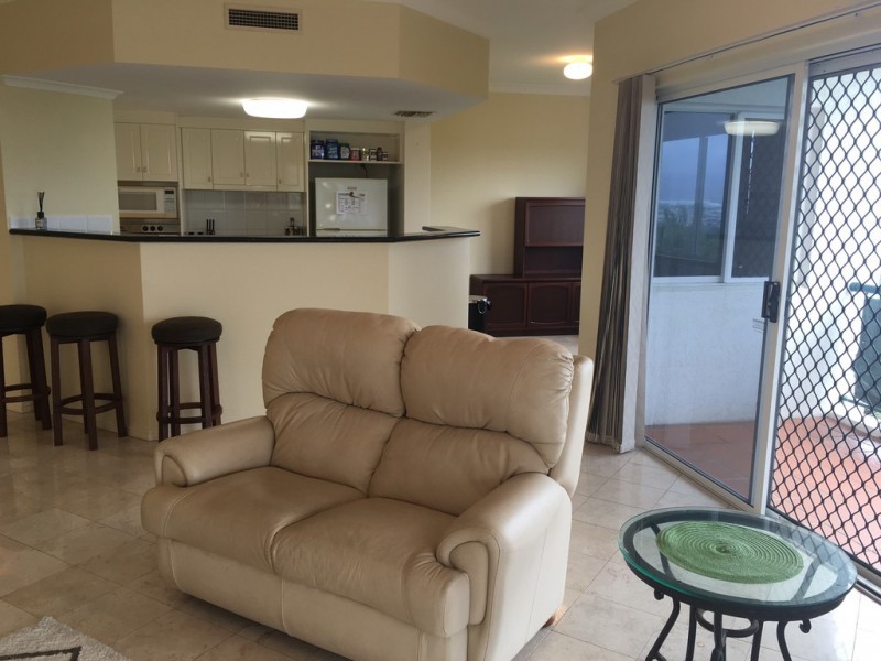 70/8-14 Munro Terrace, Mooroobool QLD 4870