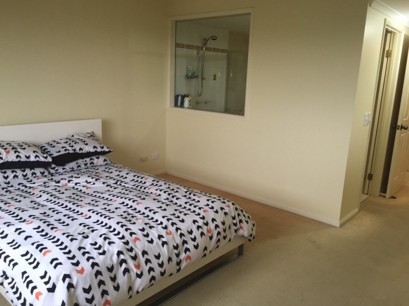 70/8-14 Munro Terrace, Mooroobool QLD 4870