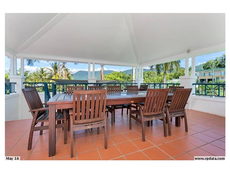 70/8-14 Munro Terrace, Mooroobool QLD 4870