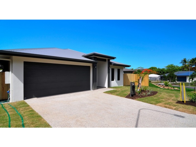 13 Hideaway Close, Palm Cove QLD 4879