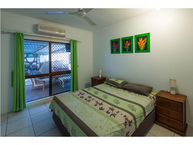 59 Survey St., Smithfield QLD 4878