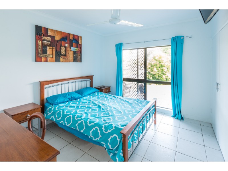 59 Survey St., Smithfield QLD 4878