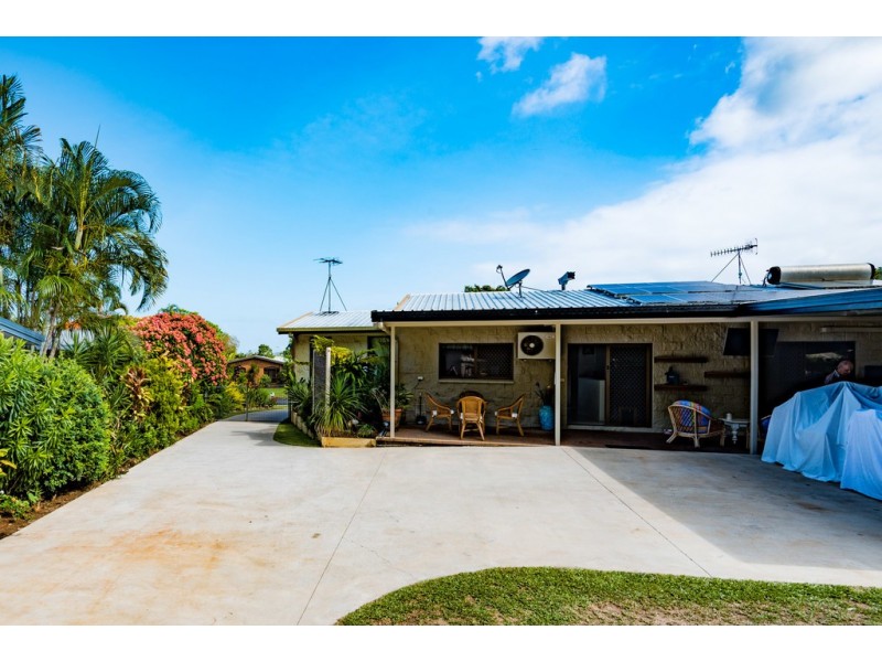 59 Survey St., Smithfield QLD 4878