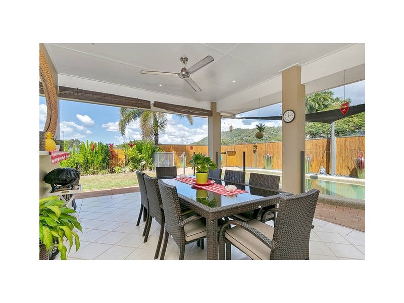 2 Teewah Close, Kewarra Beach QLD 4879