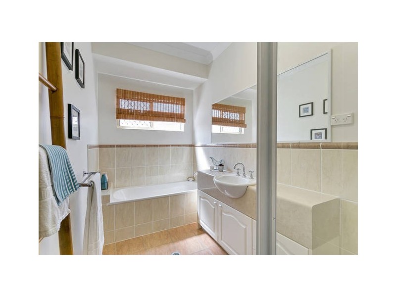 2 Teewah Close, Kewarra Beach QLD 4879