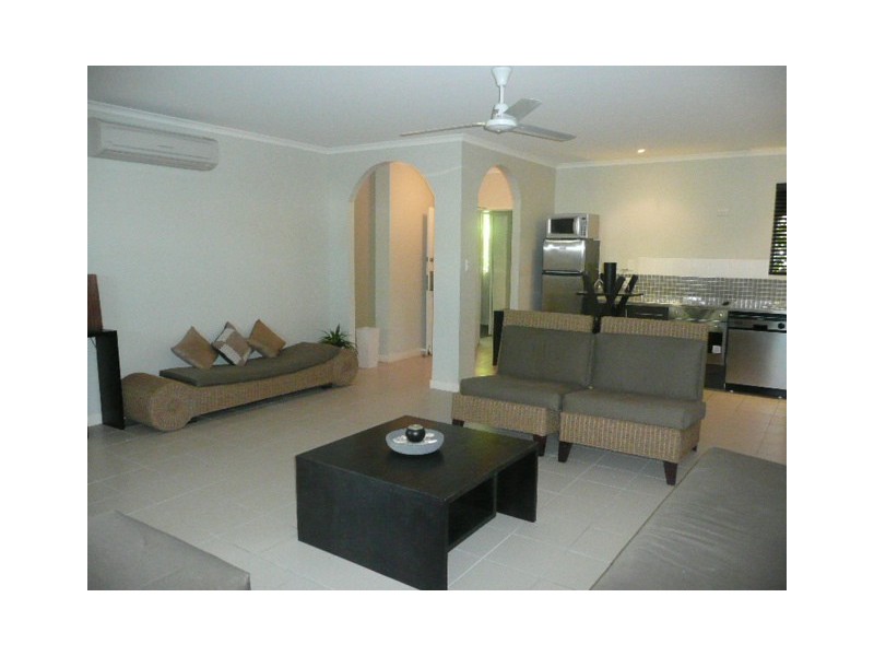 55/81 Cedar Road, Palm Cove QLD 4879