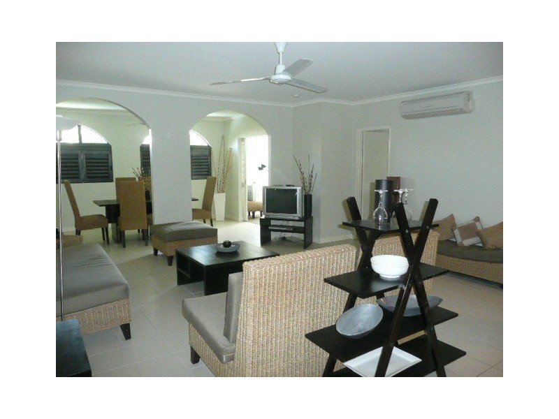 55/81 Cedar Road, Palm Cove QLD 4879