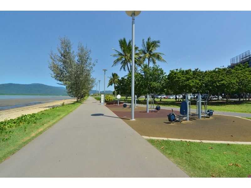 408/99 Esplanade, Cairns City QLD 4870