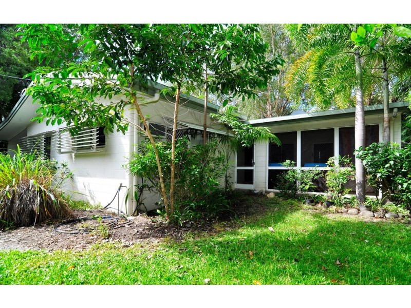 2 Linden Street, Clifton Beach QLD 4879