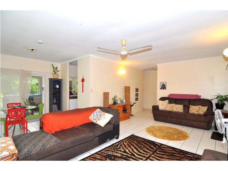 2 Linden Street, Clifton Beach QLD 4879