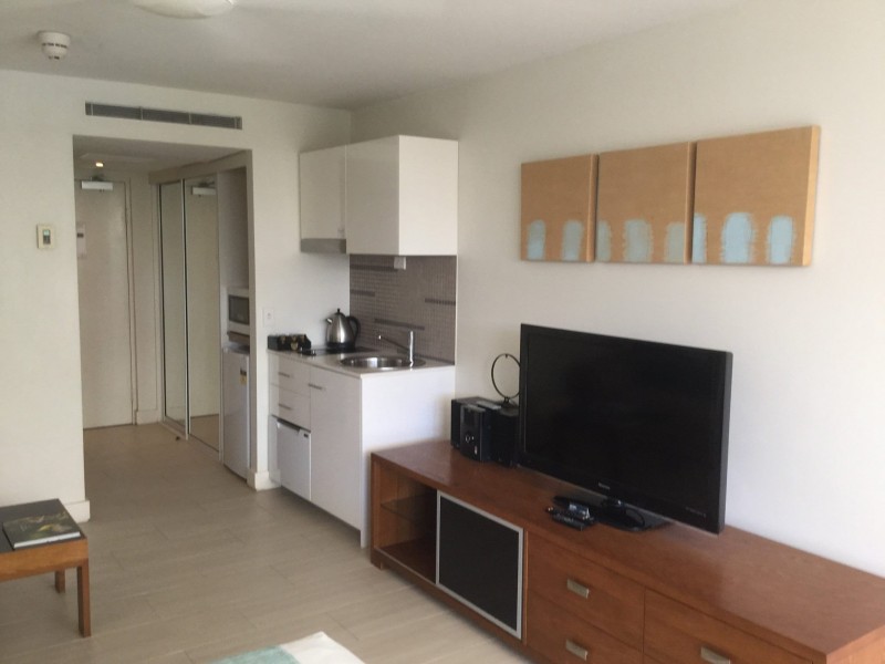 3408/2-22 Veivers, Palm Cove QLD 4879