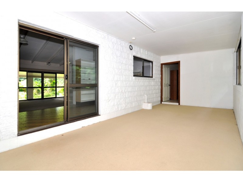 11 JARAWEE ROAD, Kuranda QLD 4881