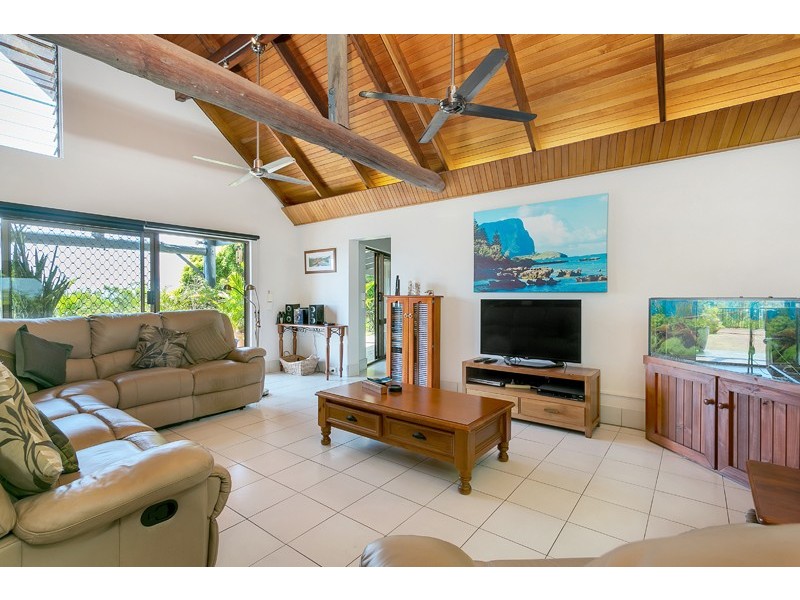 197-199 Panguna Street, Trinity Beach QLD 4879