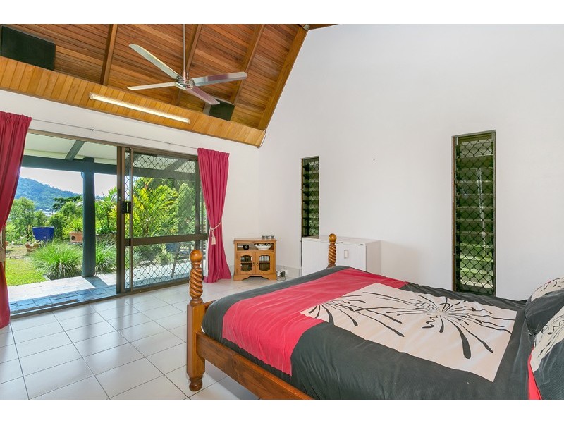 197-199 Panguna Street, Trinity Beach QLD 4879