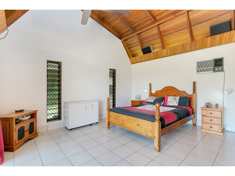 197-199 Panguna Street, Trinity Beach QLD 4879