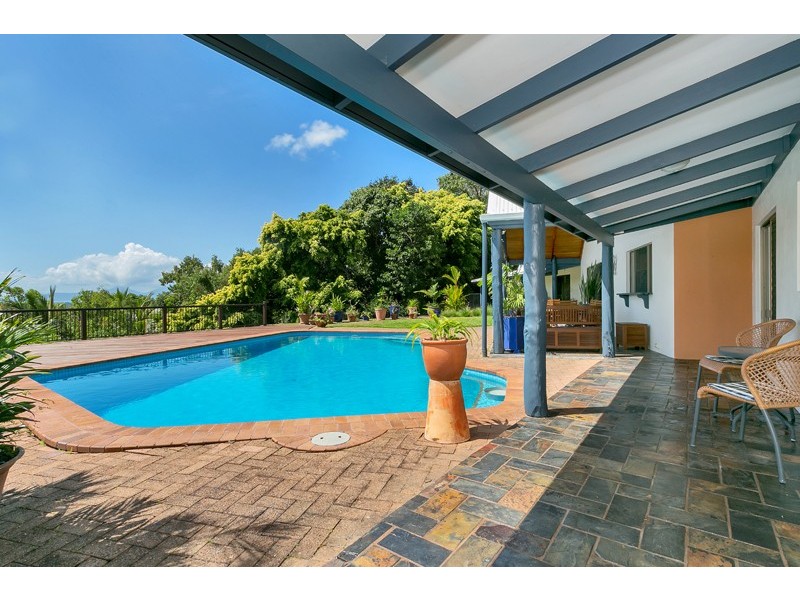 197-199 Panguna Street, Trinity Beach QLD 4879