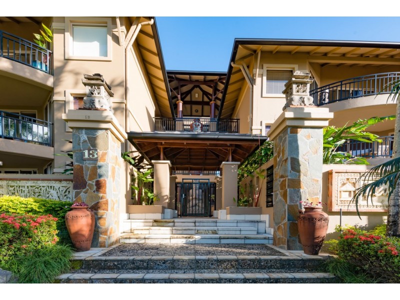 8/13 Colonel Cummings Drive, Palm Cove QLD 4879