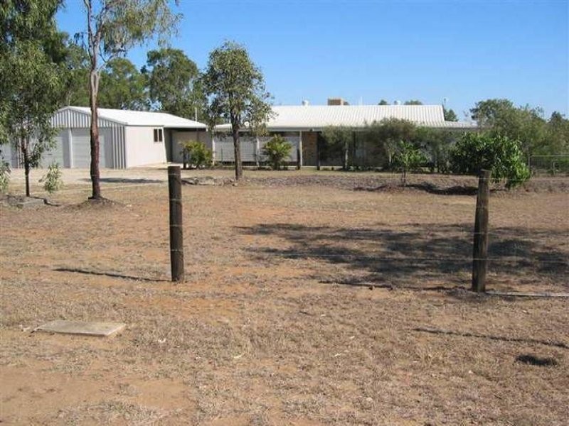 93 Foster Street, Gracemere QLD 4702