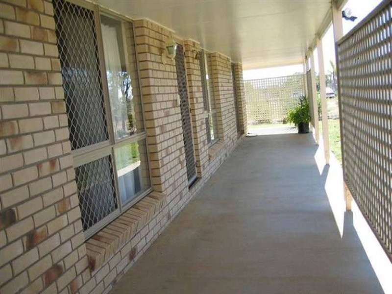 93 Foster Street, Gracemere QLD 4702