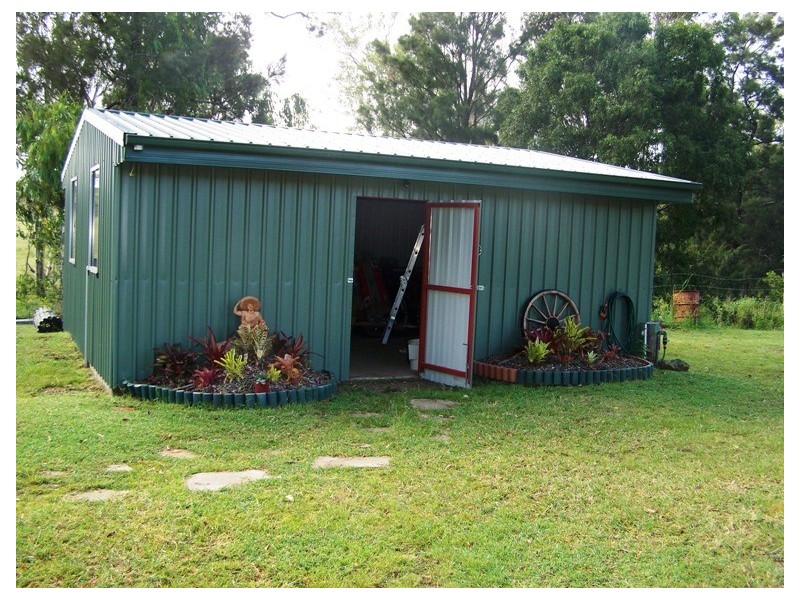 410 Struck Oil Road, Struck Oil QLD 4714