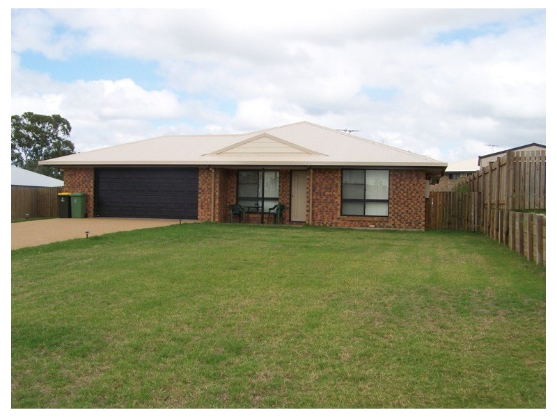 6 Riley Drive, Gracemere QLD 4702