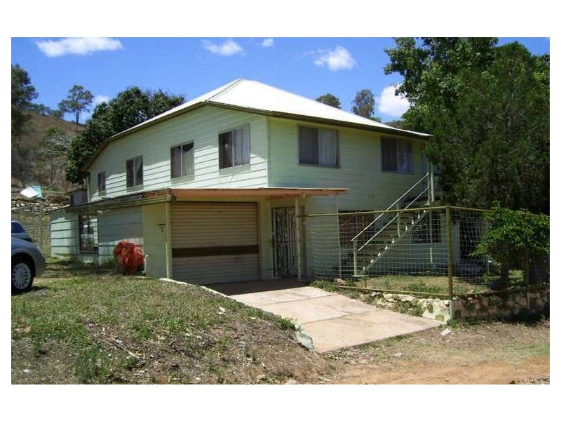 3 Cork Lane, Mount Morgan QLD 4714