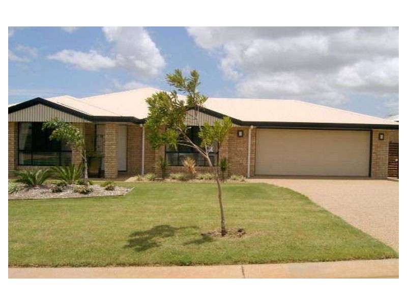 5 Sturt Court, Gracemere QLD 4702