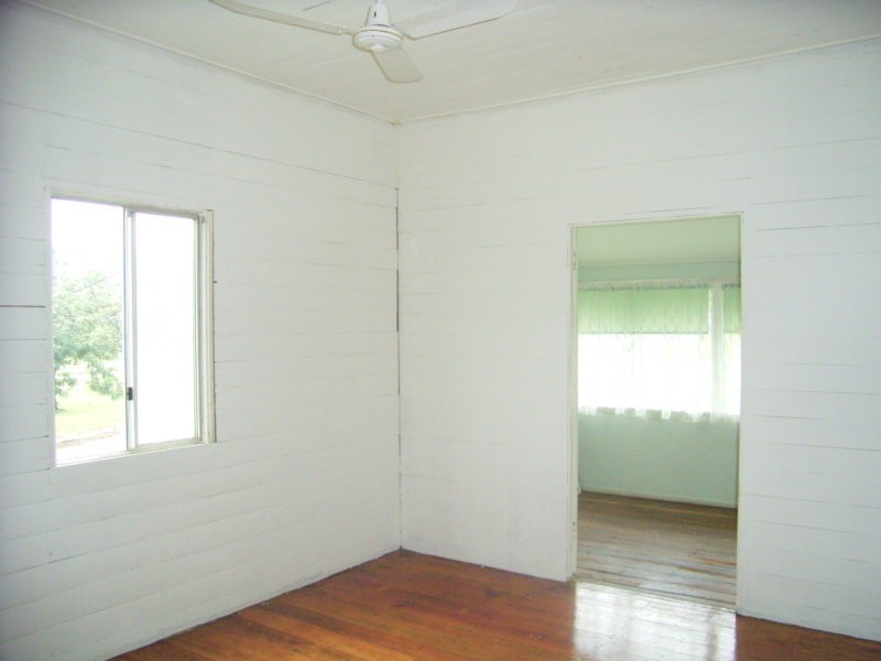 25 Grey Street, Mount Morgan QLD 4714