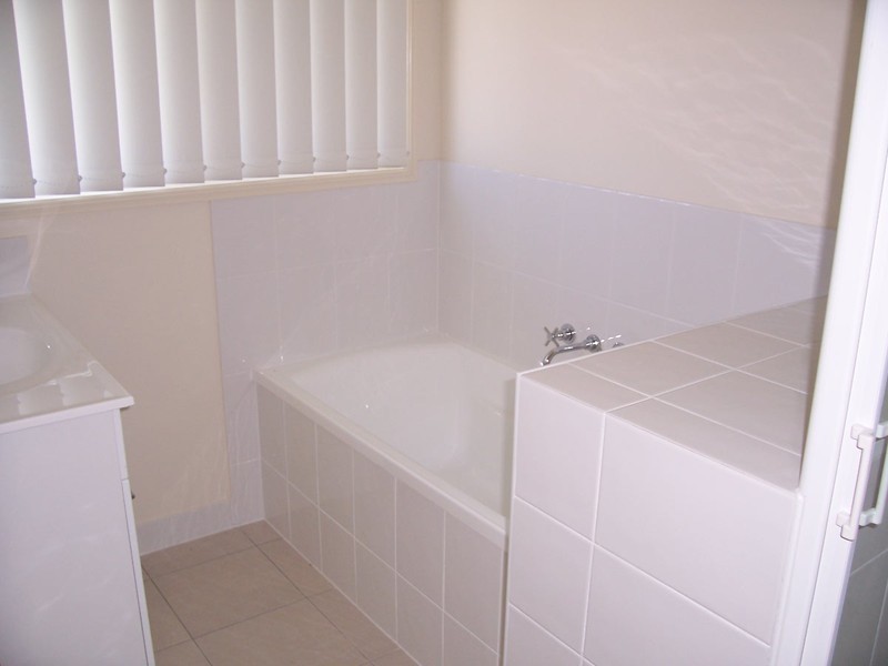 10 Broadhurst Drive, Gracemere QLD 4702