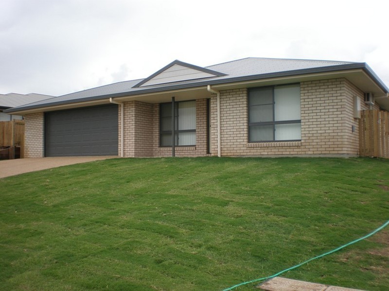 7 Webster Street, Gracemere QLD 4702