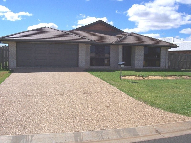 81 Buxton Drive, Gracemere QLD 4702