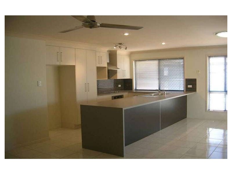 81 Buxton Drive, Gracemere QLD 4702