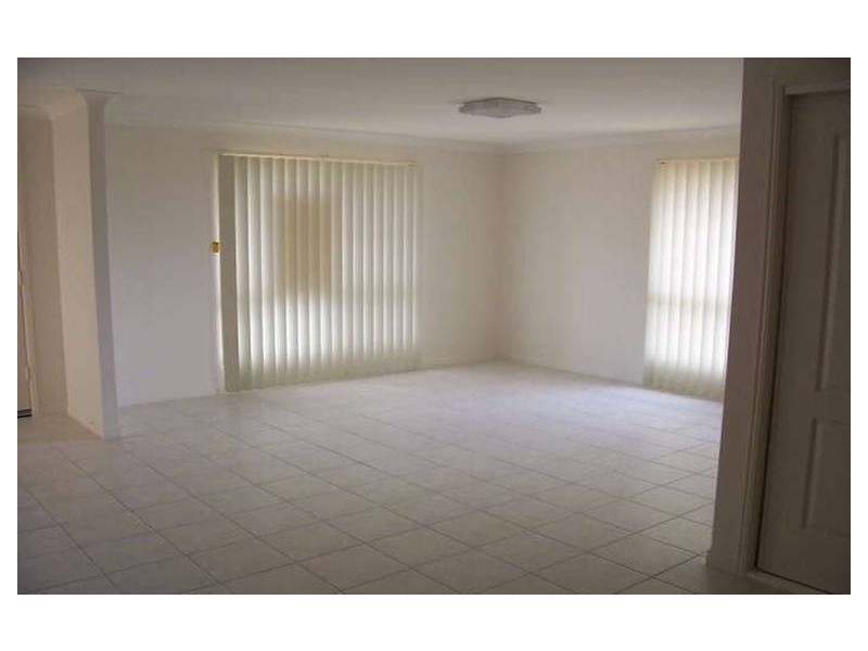 43 Broadhurst Drive, Gracemere QLD 4702