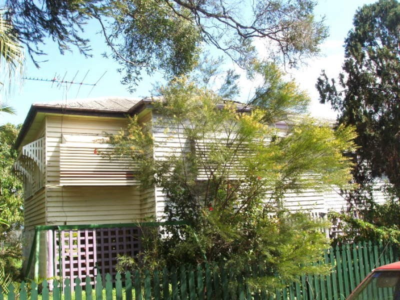 17 Brighton Street, Berserker QLD 4701