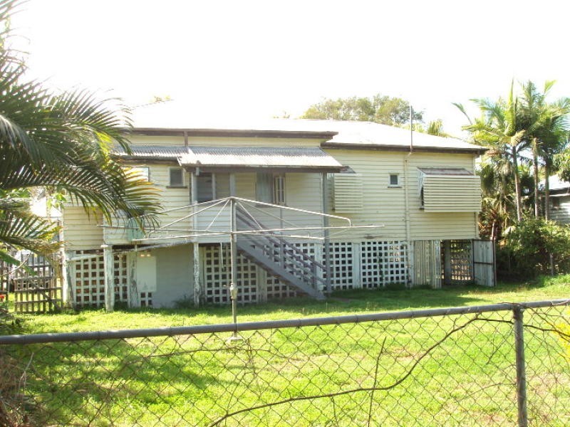 17 Brighton Street, Berserker QLD 4701