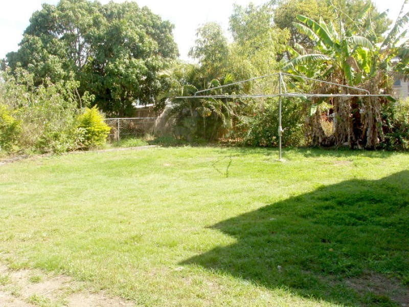 17 Brighton Street, Berserker QLD 4701