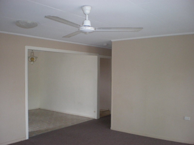 22 Harriette Street, Park Avenue QLD 4701