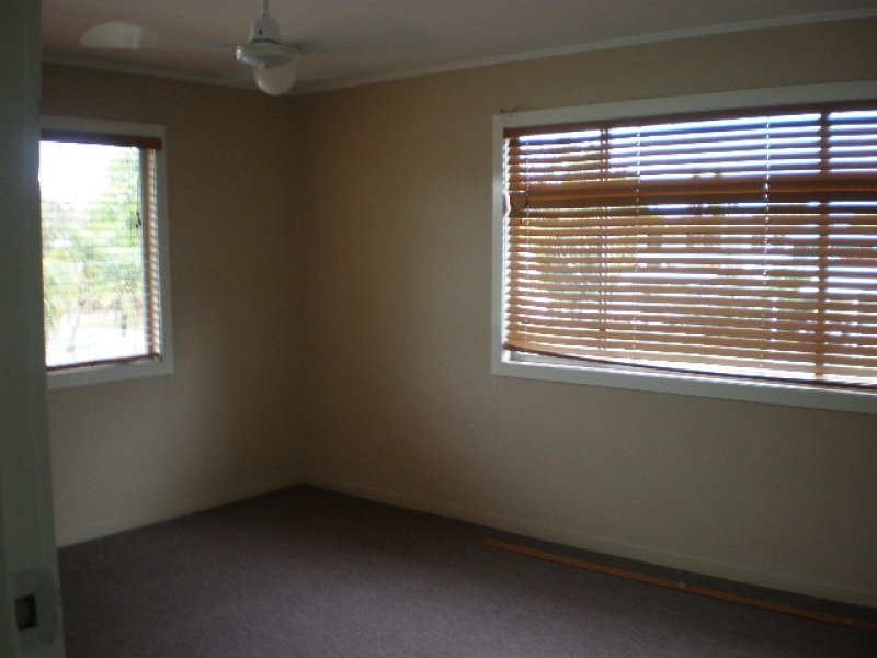 22 Harriette Street, Park Avenue QLD 4701