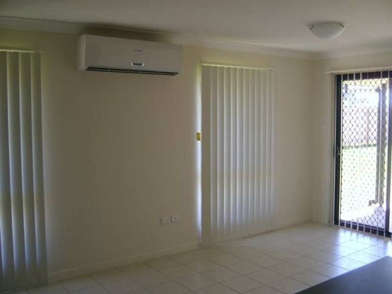 11 Riley Drive, Gracemere QLD 4702