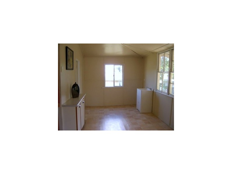 62 James Street, Mount Morgan QLD 4714