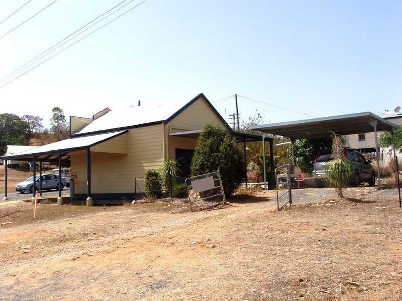 40 Central Street, Mount Morgan QLD 4714