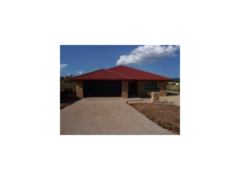 8 Koolamarra Drive, Gracemere QLD 4702
