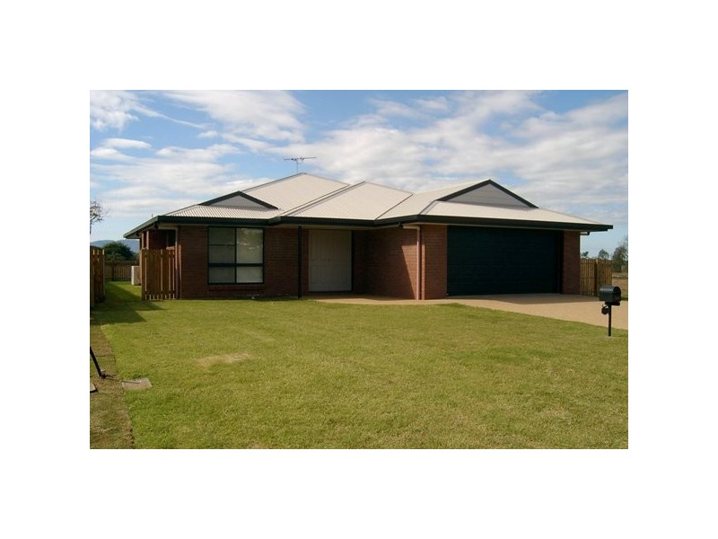 23 Riley Drive, Gracemere QLD 4702