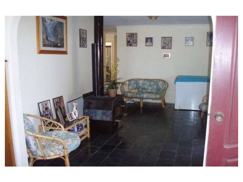 165 Somerset Road, Gracemere QLD 4702